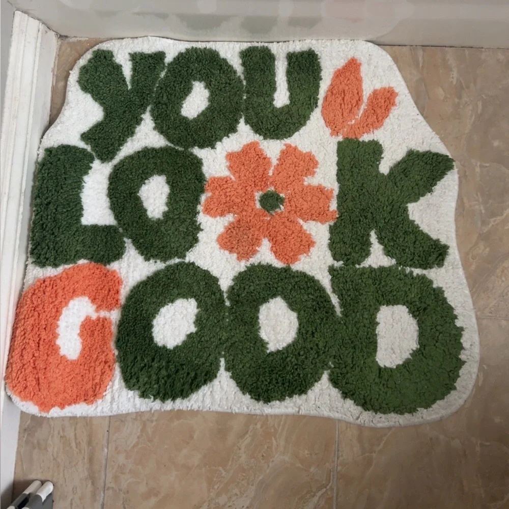 Floral Textured Bath Mat/ New